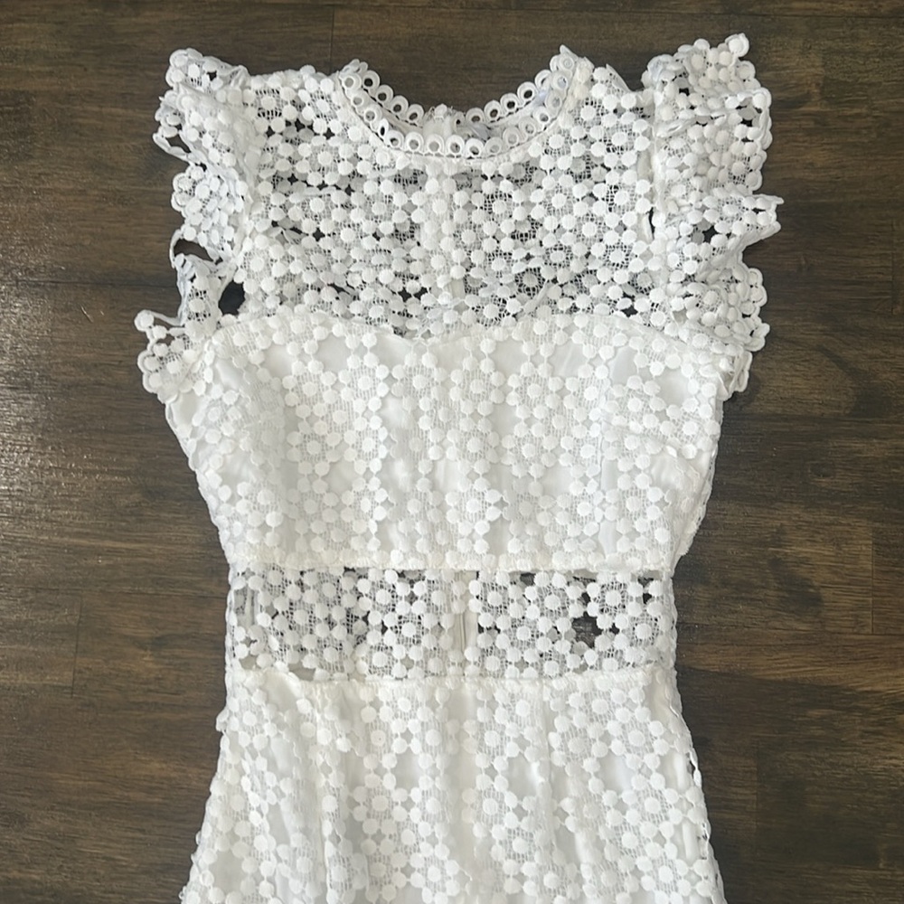 PRINCESS POLLY DRESS - Picture 4 of 11